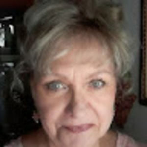 Meet your Posher, Deedra